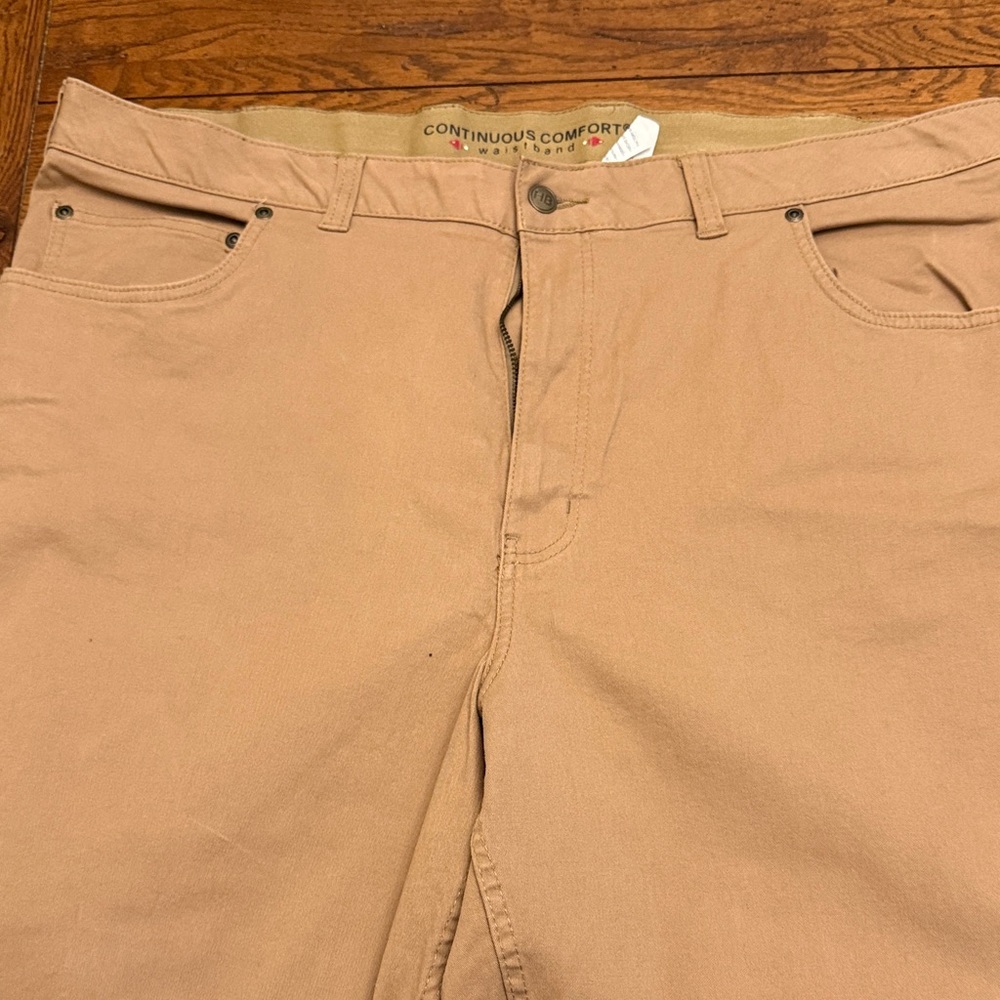 Harbor Bay - cotton khaki - sand 44x32